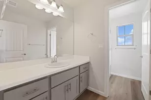 917 E Fargo St, Stockton, CA 95204 - Photo 6