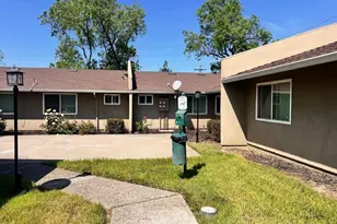6815 24th St, Sacramento, CA 95822 - Photo 16