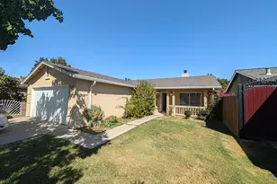 520 Bennett Dr, Patterson, CA 95363 - Photo 2
