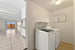 8563 La Riviera, Sacramento, CA 95826 - Photo 16