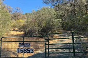 15853 Vierra Rd, Bangor, CA 95972 - Photo 2
