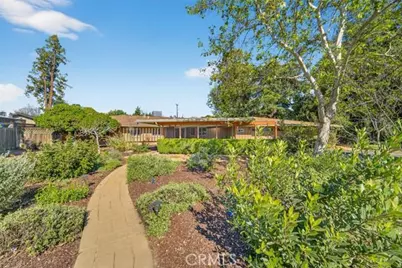 4872 N Arcade, Fresno, CA 93704 - Photo 2