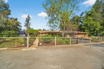 4872 N Arcade, Fresno, CA 93704 - Photo 1