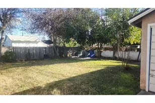 718 E Clinton Ave, Fresno, CA 93704 - Photo 20