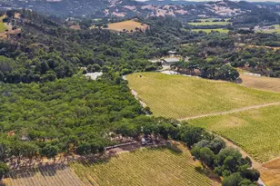 13414 Chalk Hill Rd, Healdsburg, CA 95448 - Photo 12