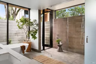 165 SW Sycamore Ct, Healdsburg, CA 95448 - Photo 10