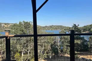 17186 Knollview Dr, Hidden Valley Lake, CA 95467 - Photo 4