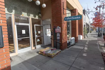 1570 4th Street, San Rafael, CA 94901 - Photo 2
