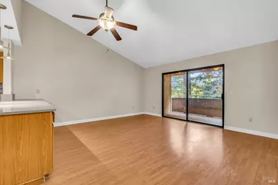 105 Nicholas Court, Cotati, CA 94931 - Photo 6