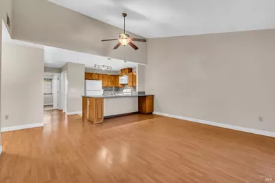 105 Nicholas Court, Cotati, CA 94931 - Photo 8