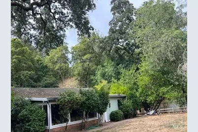 6565 Sir Francis Drake Boulevard, Forest Knolls, CA 94933 - Photo 2