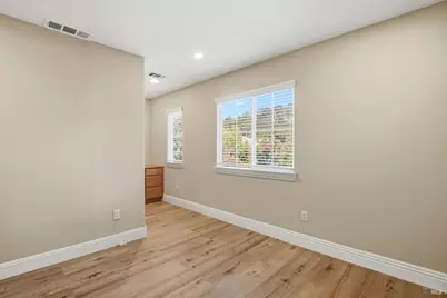 425 Dawson Creek Drive, Fairfield, CA 94534 - Photo 22