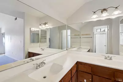 58 Del Prado Circle, Fairfield, CA 94533 - Photo 22