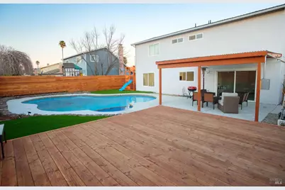 1210 Humphrey Drive, Suisun City, CA 94585 - Photo 8