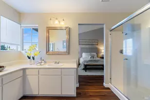 272 Mica Dr, Vallejo, CA 94589 - Photo 32