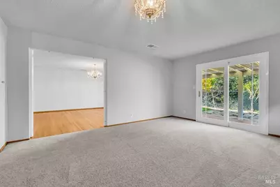 737 Linwood Street, Vacaville, CA 95688 - Photo 18