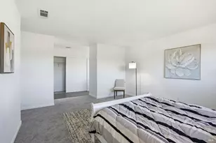 2100 Larchmont Cir, Fairfield, CA 94534 - Photo 22