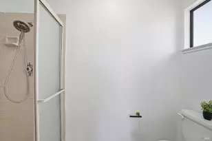 2100 Larchmont Cir, Fairfield, CA 94534 - Photo 32