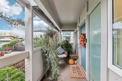 290 Via Casitas #206, Greenbrae, CA 94904 - Photo 8