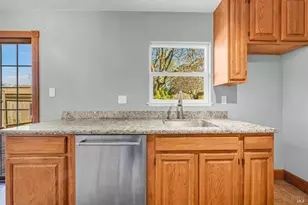 32 Jefferson Ave, San Rafael, CA 94903 - Photo 18