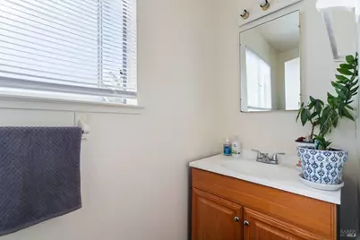 107 Lexington Drive, Vallejo, CA 94591 - Photo 18