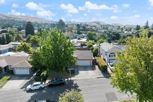 107 Lexington Dr, Vallejo, CA 94591 - Photo 36