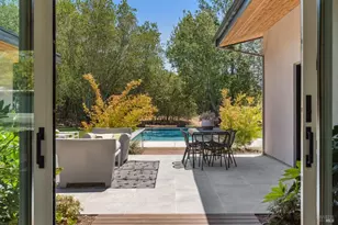 216 1st St E, Sonoma, CA 95476 - Photo 26