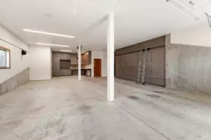 330 Chiquita Rd, Healdsburg, CA 95448 - Photo 66