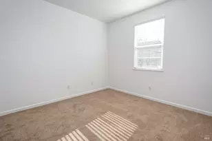 1652 Glenmore Dr, Fairfield, CA 94533 - Photo 22