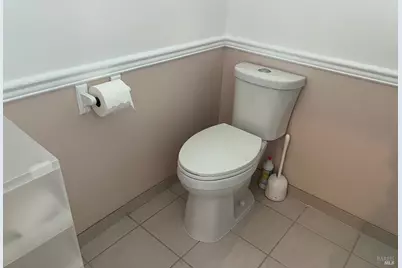 660 Berkshire Drive, Dixon, CA 95620 - Photo 10