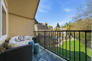 202 Foss Creek Cir, Healdsburg, CA 95448 - Photo 18