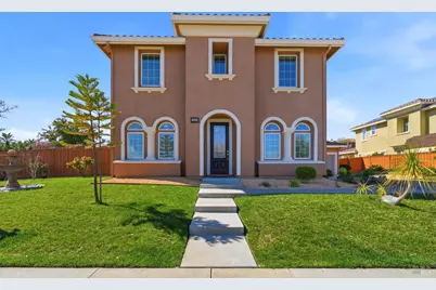 860 Elderberry Loop, Vacaville, CA 95688 - Photo 2