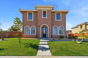 860 Elderberry Loop, Vacaville, CA 95688 - Photo 2