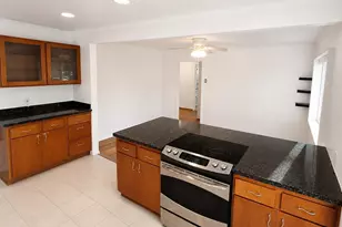 242 East Kentucky Street St, Fairfield, CA 94533 - Photo 2