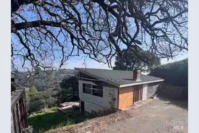 355 Grandview Avenue, Novato, CA 94945 - Photo 1