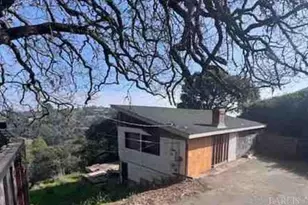 355 Grandview Ave, Novato, CA 94945 - Photo 1