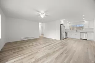 260 Merrydale Rd, San Rafael, CA 94903 - Photo 2