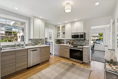 290 Sycamore Avenue, Mill Valley, CA 94941 - Photo 20
