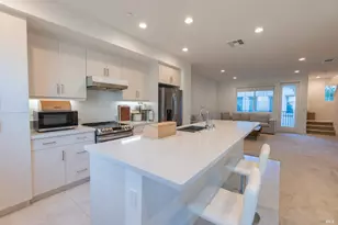 306 Rockview Rd, Novato, CA 94949 - Photo 14