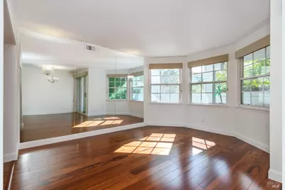 8 Mariners Circle, San Rafael, CA 94903 - Photo 26