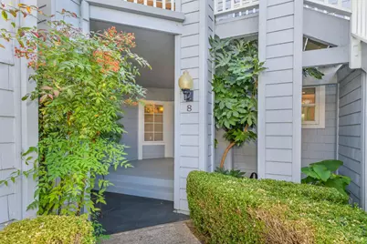 8 Mariners Circle, San Rafael, CA 94903 - Photo 22