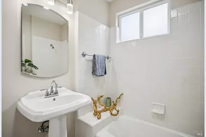 35 San Pablo Avenue, San Rafael, CA 94903 - Photo 34