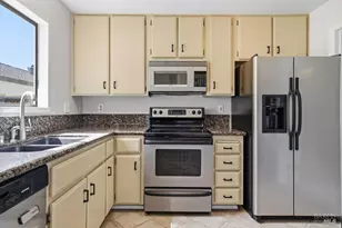 6 Village Ct, San Rafael, CA 94903 - Photo 22