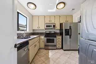 6 Village Ct, San Rafael, CA 94903 - Photo 20