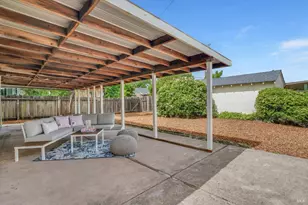 561 Cedar St, Vallejo, CA 94591 - Photo 16