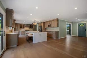 62 Oakdale Ave, San Rafael, CA 94901 - Photo 24