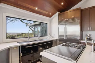 160 Crest Rd, Novato, CA 94945 - Photo 32