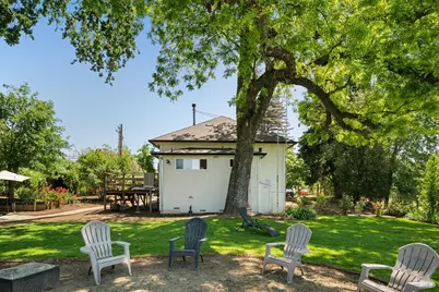 5091 Dry Creek Road, Healdsburg, CA 95448 - Photo 30
