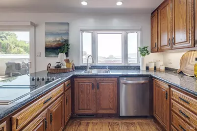 90 Geldert Drive, Tiburon, CA 94920 - Photo 14