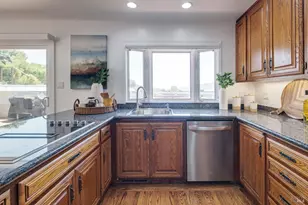 90 Geldert Dr, Tiburon, CA 94920 - Photo 14